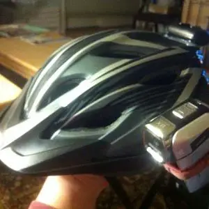 DXG 5B6V Helmet