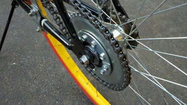 Kit sprocket attached to fixie sprocket