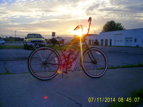 These pictures outside I took of the bike after I got it running good. I took the pictures with my better digital camera.