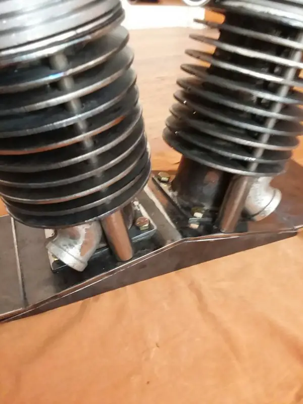 electric v-twin exhaust.jpg