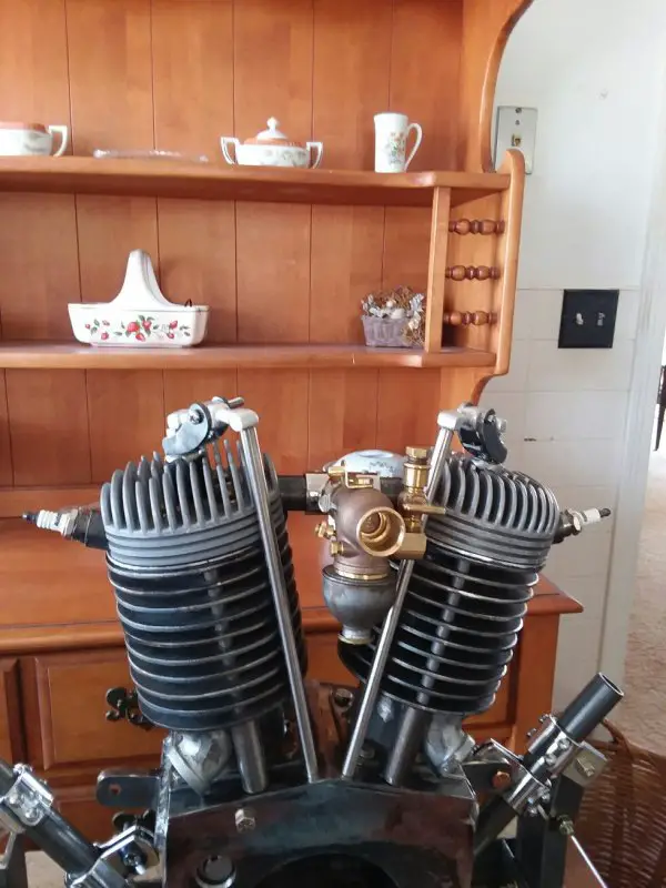 f head with carb and ohv[1439].jpg