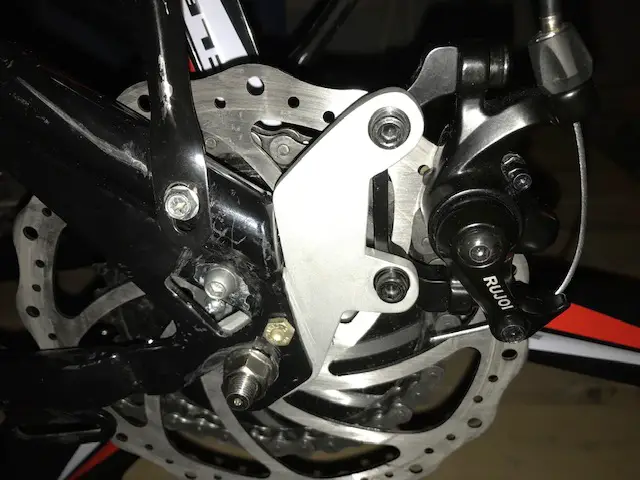 Fabricated Rear Caliper Adaptor IMG_0347.jpg