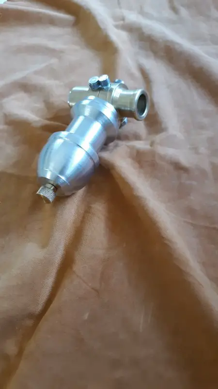 half scale billet carb V-twin.jpg