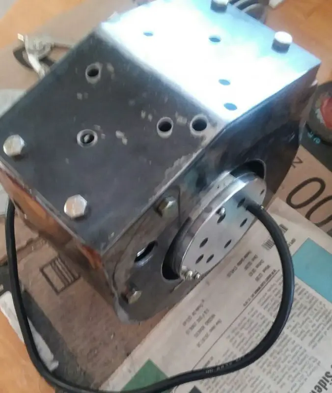 Harley e- motor case mag drive side.jpg