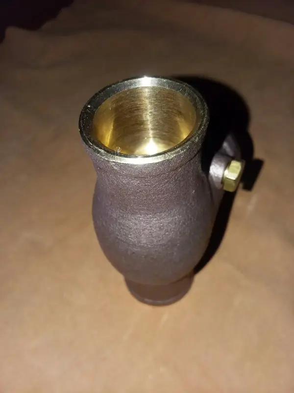 Harley globe valve carb body 1.jpg