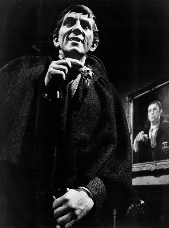 Jonathan_Frid_Barnabas_Collins_Dark_Shadows_1968.jpeg