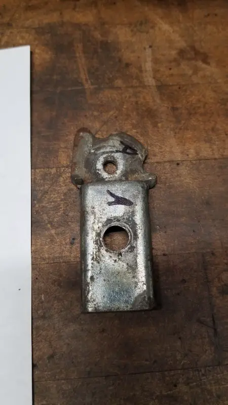 kickstant detent plate.jpg