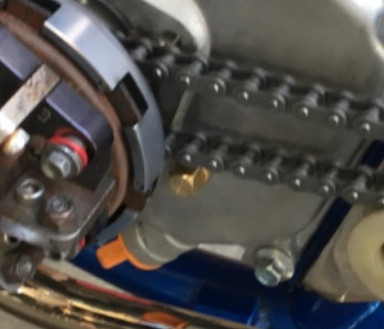 oil level plug2.jpg
