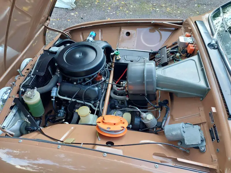 PHOTO-2022-09-20-15-17-10 3.jpg