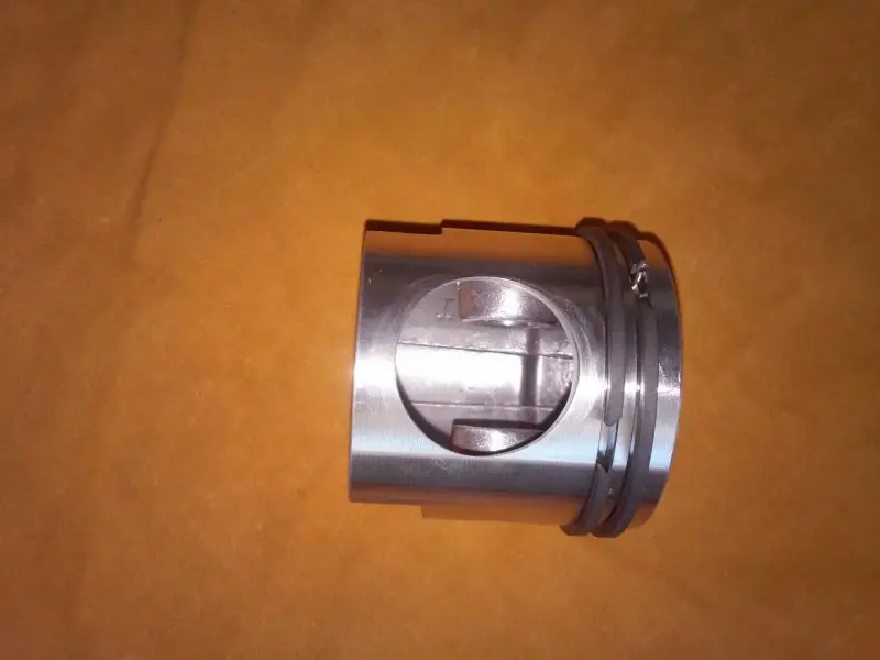 Piston window.jpg