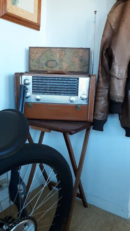 rca victor  world band potable.jpg