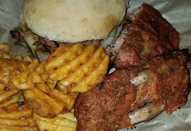 Tall Paul's Rib's & brisket.jpg