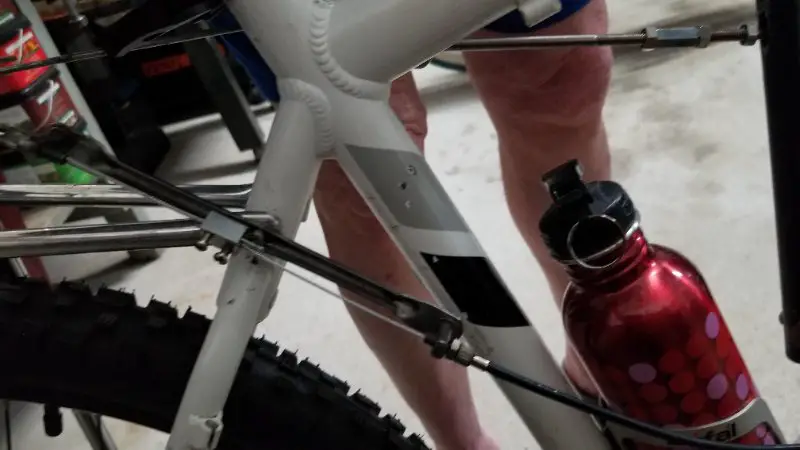 Throttle Linkage.jpg