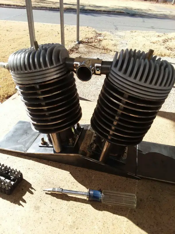 v twin intake.jpg