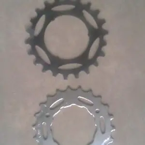 When building the Land Rider Jerry freewheel use sprockets with small cut outs.  Don't use ones like the black sprocket with large cut outs.