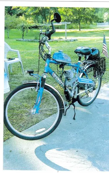 1st build 66/80 cc via bike Berry, yes speedo.  42 max on level, 36 tooth, CMS II, modified exhaust.  52 MPH once on downhill grade, Scared me proper