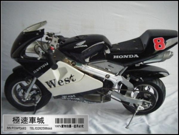 49CC mini motorcycle
motor engine: 49CC 2 stroke air cooling
tank capacity:1.5L
Tyre type:tire and tube
braking system:front and rear disc brake