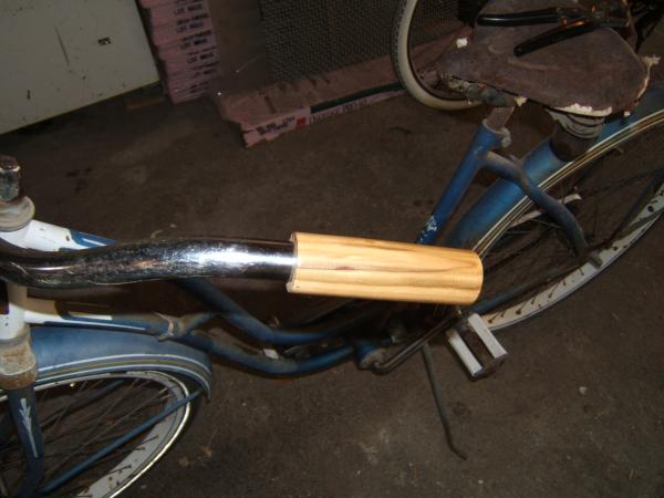 Blue pine grips on my Monark Special Cruiser