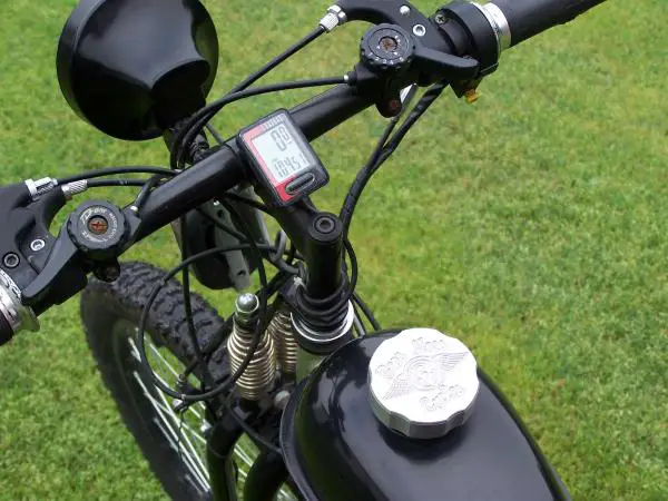 Cat Eye bike computer , Boss Hoss fuel cap