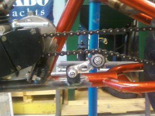 chain tensioner