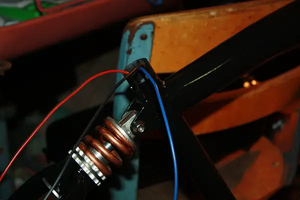 Don't ask how I hide the wires. I'm a magic man.
All wires are an illusion.