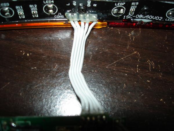 DSC06981 1024
Cables white detail