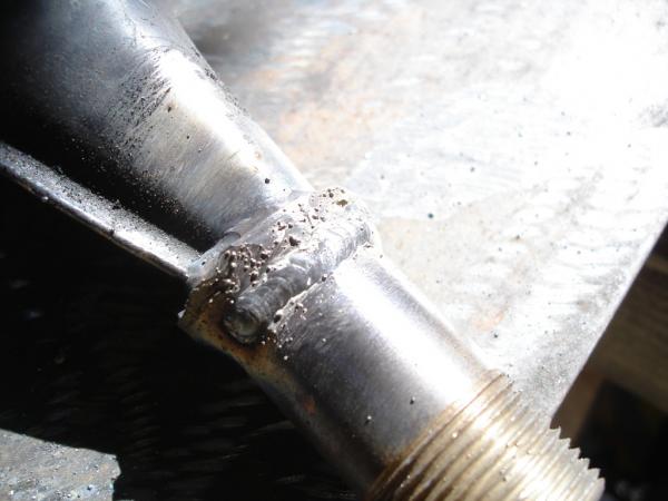 DSC07007 1024

 Building up the weld and grinding.