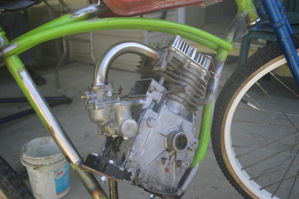 engine mock up showing the intake and carb.