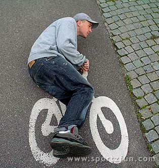 flat out cycling 500 copyright