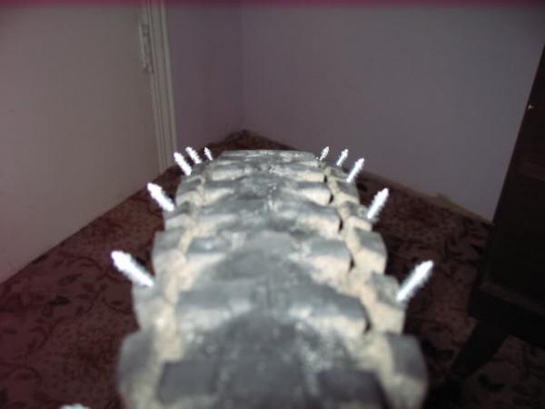 fresh studs, I mean screws :p