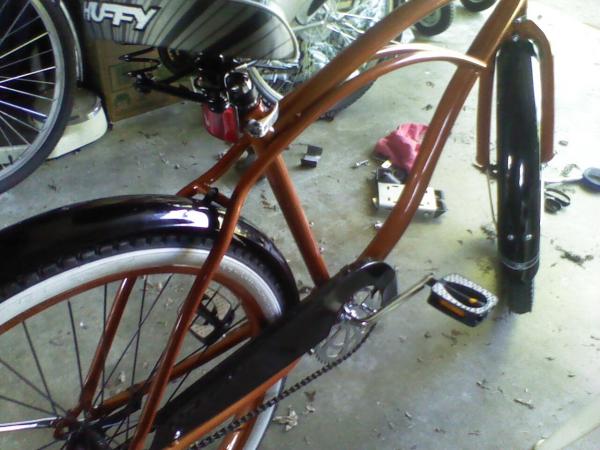 going to this frame, a show bike when I'm done.  Yep a walmart special, off 'rice burner' engine.  But as any builder knows, lot's of extra parts.