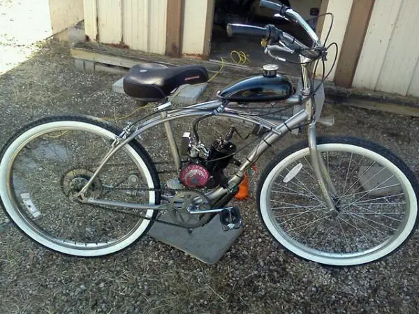 I bought this one complete on Craigslist for only $150 because the carb was leaking gas. Huffy cruiser frame with 48cc Sky Hawk motor. Turns out it ha