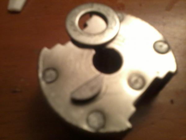magnet with key and washer