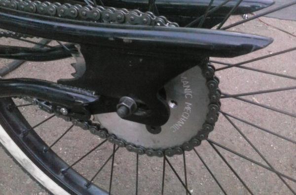 Manic Mechanic hub adapter with 40t countersunk sprocket.