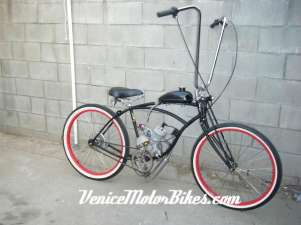 Motorized 1959 Schwinn 'Rat Rod'