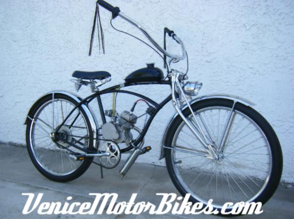 Motorized 1961 Schwinn 'Heavy Weight'