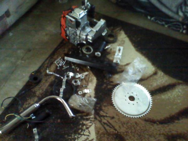 My new toy, figuring out the parts...