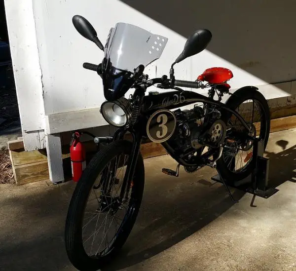 Puig Rafale windscreen re-purposed from my new Honda CTX700N. IMO, It looks good!