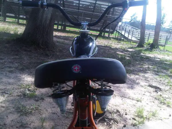 Rear profile basically stock - looking for layback post and poss reattachment of rear fender (after I chop to top of wheel instead of back of the whee