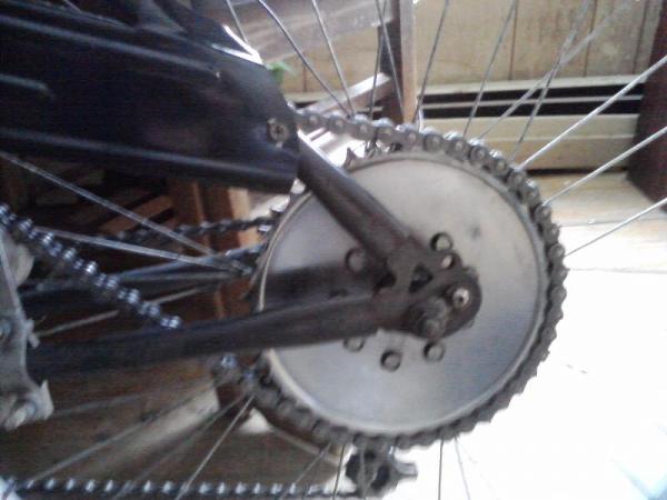 Rear sprocket
