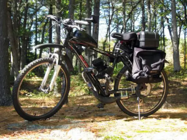 Schwinn, 66cc HT: http://motorbicycling.com/f42/first-chaindrive-build-d-9779.html