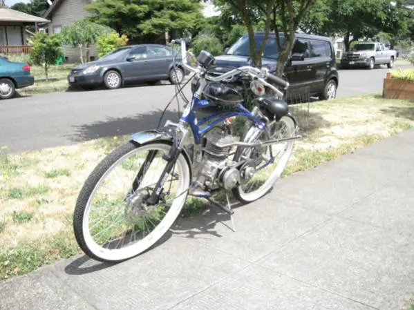 Schwinn Briggs  prior to painting frame