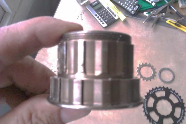 Shimano HG-37 core (7 speed 14-28 freewheel).
