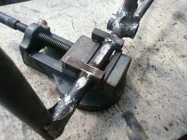 the engine base mount