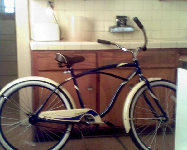 This is what I started with. A 2011 Huffy Cranbrook. It's a Wallyworld black friday special.