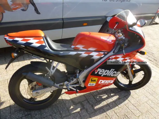 derbi__gp_50cc_2006_2_lgw.jpg