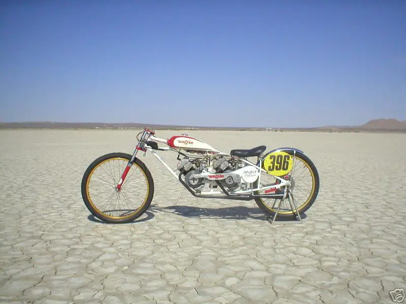 bonnevillebike.jpg