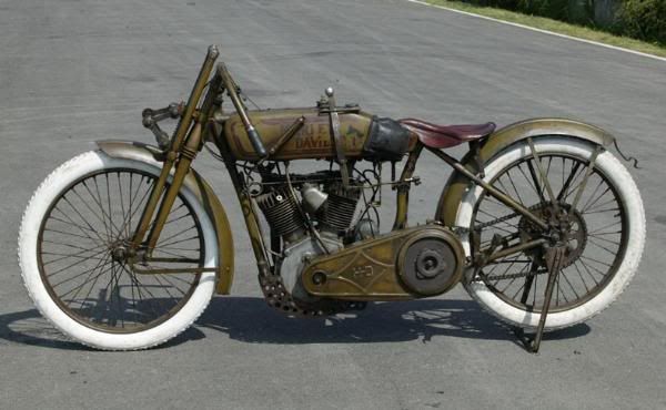 Harley-Davidson67CW0834.jpg