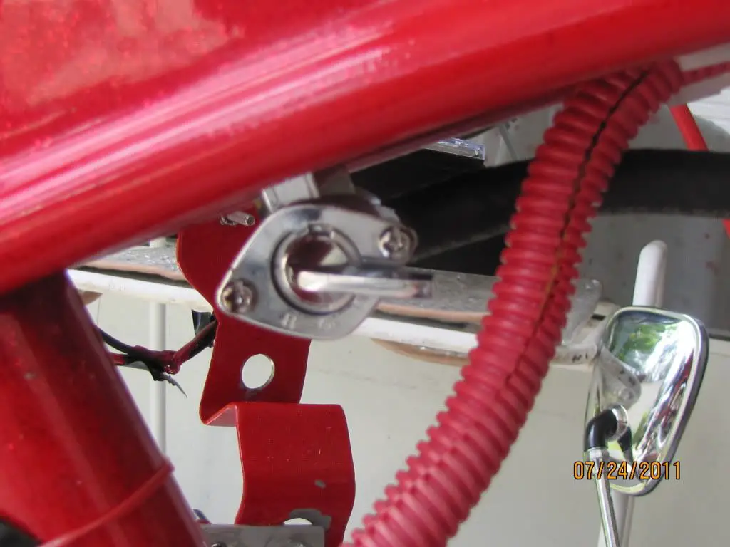 BigRed004.jpg