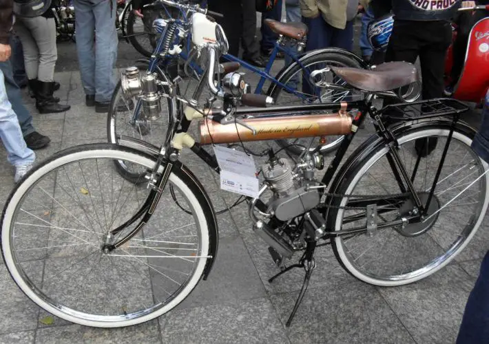 motos_classicas_2010_f_002.jpg
